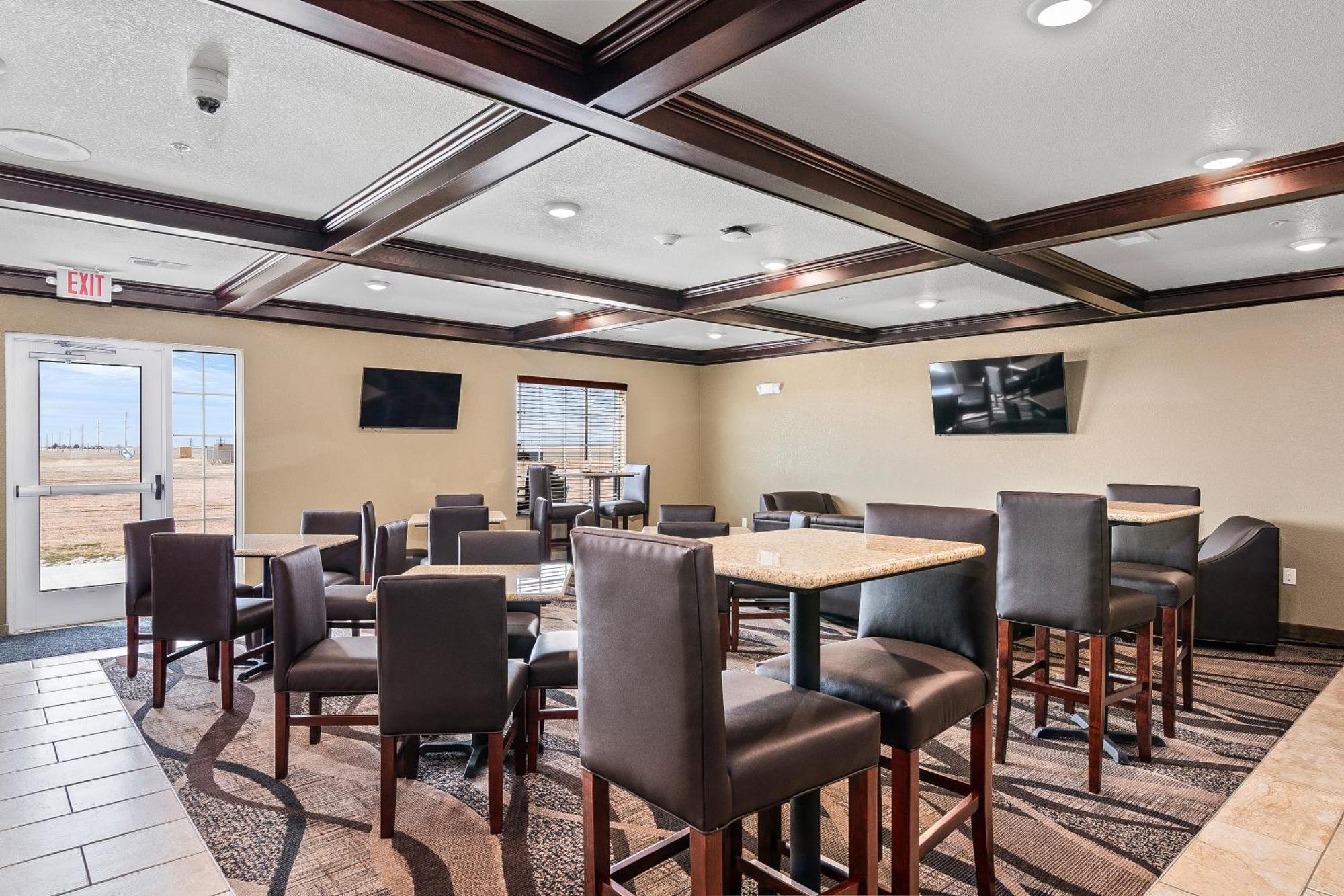 Cobblestone Inn & Suites - Yuma Exterior photo